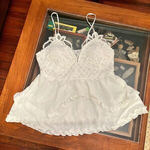NEW Rue + Size 2XL White Lace Top Vacation  Tank Top